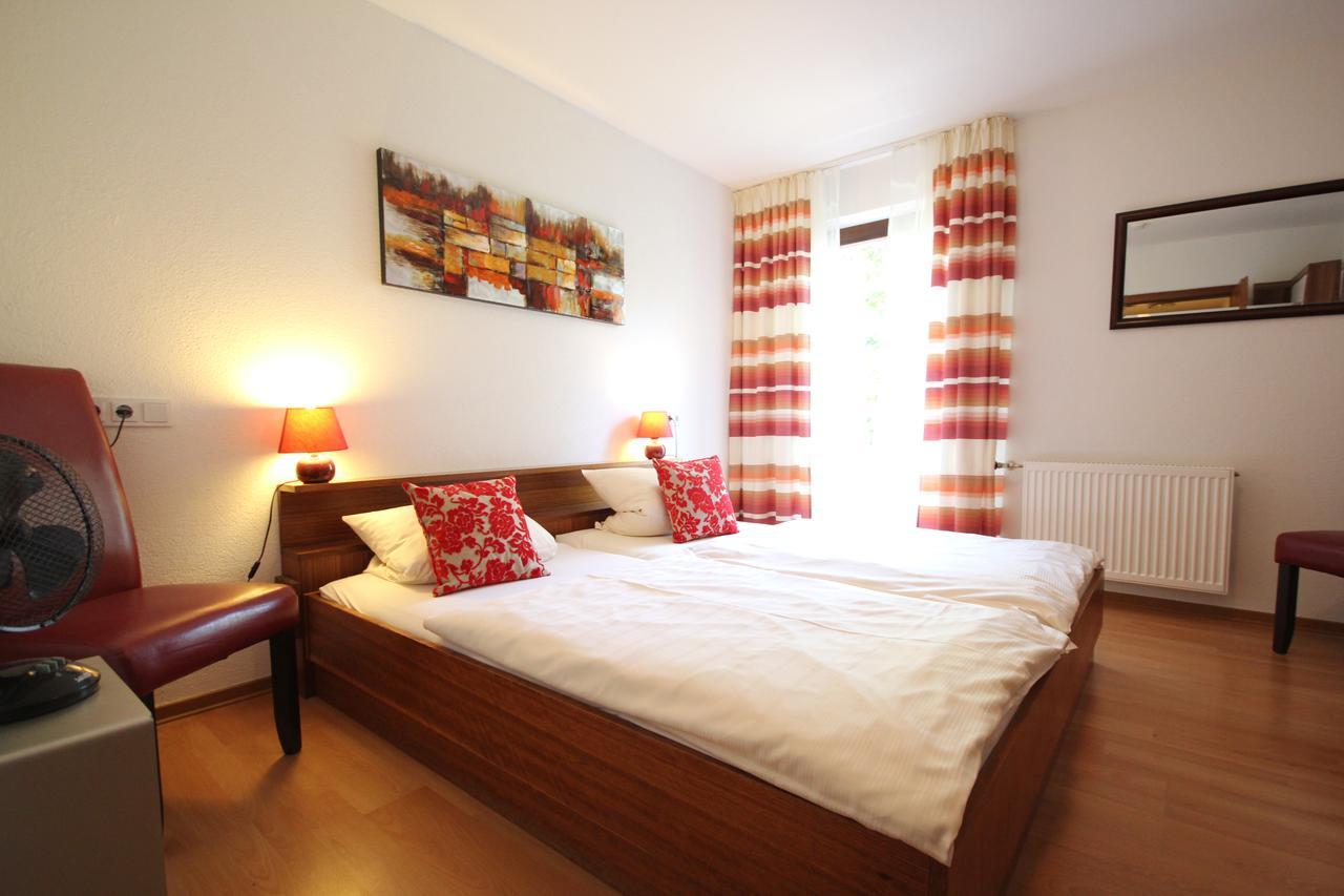 Fruhstuckshotel Grillenburg Фулда Екстериор снимка