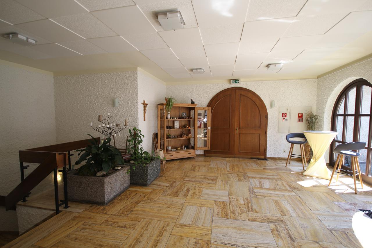 Fruhstuckshotel Grillenburg Фулда Екстериор снимка