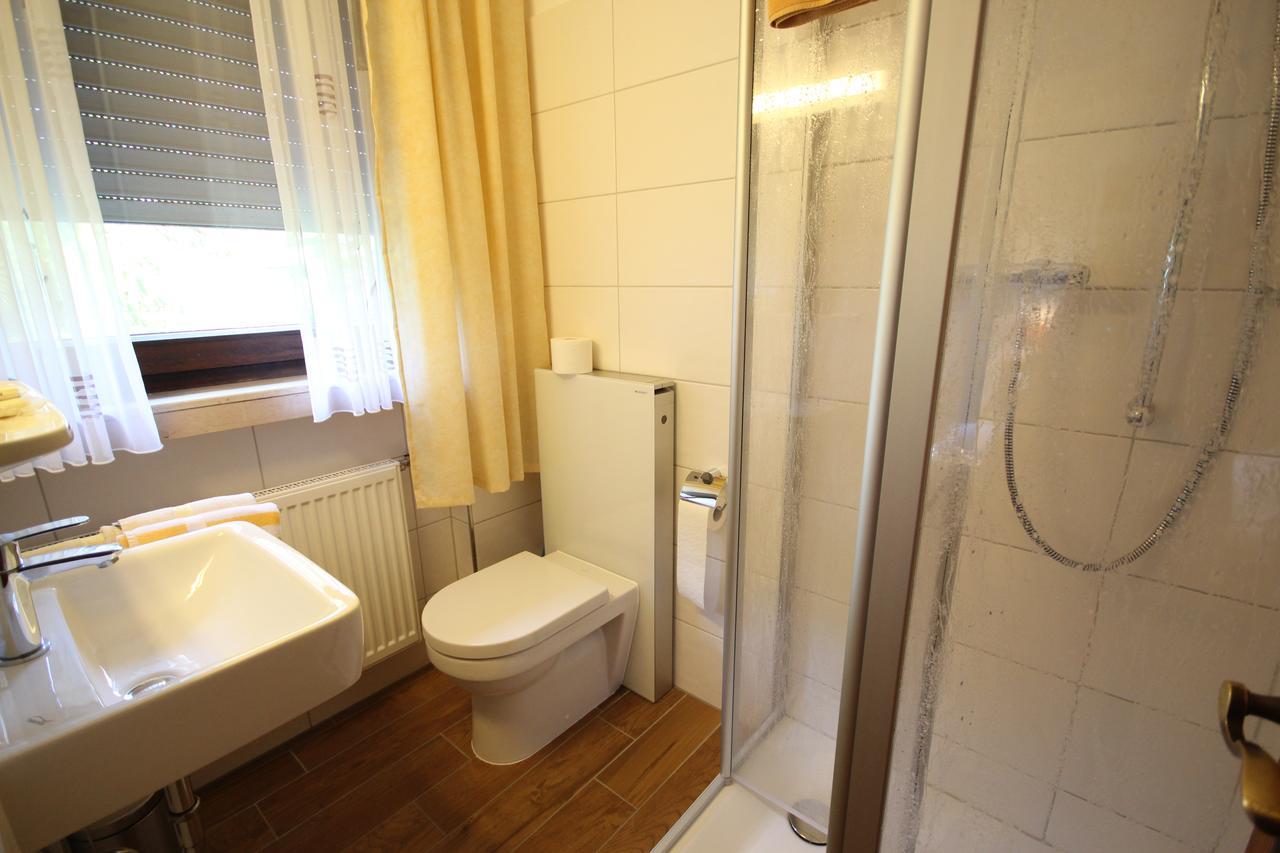 Fruhstuckshotel Grillenburg Фулда Екстериор снимка